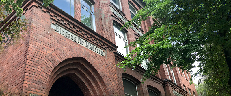 Schulsozialarbeit an der Zuckmayer-Schule, Berlin Neukölln, Integrierte Sekundarschule, Schulgebäude Schulsozialarbeit an der Zuckmayer-Schule, Berlin Neukölln, Integrierte Sekundarschule, Schulgebäude